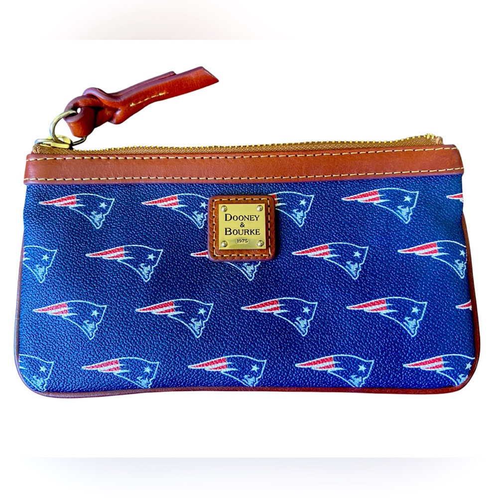 Dooney & Bourke New England Patriots Wallet